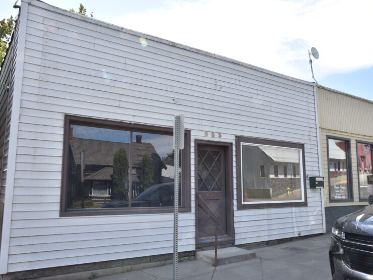 533 Main Ave St. Maries, ID 83861